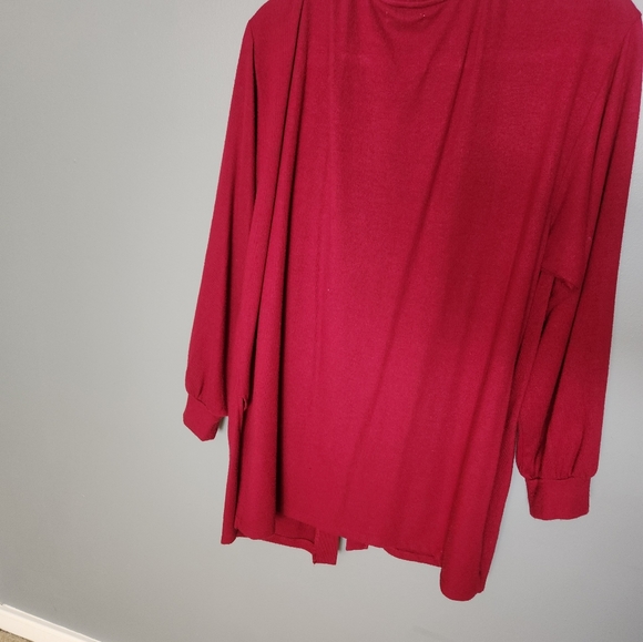 Sweater - Picture 3 of 4